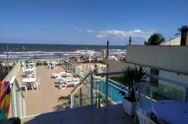 'Pé na Areia' Inn with 14 Suites and Swimming Pool in Front of the Sea | Historic Center, Itanhaém