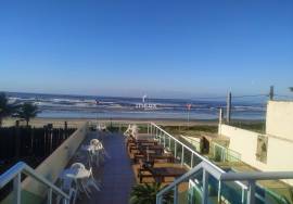 'Pé na Areia' Inn with 14 Suites and Swimming Pool in Front of the Sea | Historic Center, Itanhaém