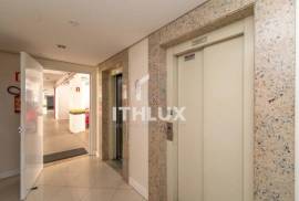 Beautiful apartment, for sale, furnished, 84m2, 3 bedrooms, 1 suite, 1 bathroom, 1 parking space, near Zaffari, Santana, Poa/ RS