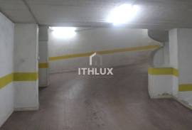 T2 with Parking — Space, Comfort!