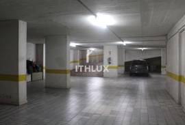 T2 with Parking — Space, Comfort!