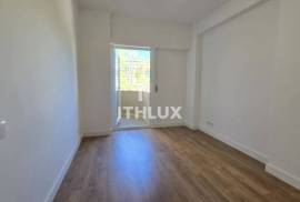Refurbished 3 Bedroom Apartment with Parking — Exclusivity, Comfort and Prestige in São Domingos de Benfica