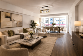 Refurbished 3 Bedroom Apartment with Parking — Exclusivity, Comfort and Prestige in São Domingos de Benfica