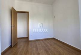 4 bedroom apartment in Mercês