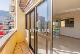 Wonderful semi-furnished apartment, 90m², for sale, 2 bedrooms, 1 suite, 2 parking spaces covered, Passo d ́Areia, POA / RS