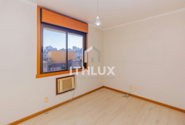 Wonderful semi-furnished apartment, 90m², for sale, 2 bedrooms, 1 suite, 2 parking spaces covered, Passo d ́Areia, POA / RS