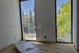 Charming 4-Bedroom Luxury Townhouse in Prime Loulé Location Charming 4-Bedroom Luxury Townhouse in Prime Loulé Location