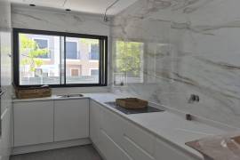 Modern 3 & 4 Bedroom Townhouses | Central Loulé | Private Development with Open Views Modern 3 & 4 Bedroom Townhouses | Central Loulé | Private Development with Open Views