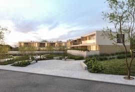 Modern 3 & 4 Bedroom Townhouses | Central Loulé | Private Development with Open Views