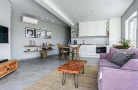 A Rare PENTHOUSE Hideaway in the Heart of Old Town Lagos A Rare PENTHOUSE Hideaway in the Heart of Old Town Lagos