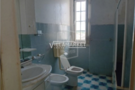 4 bedroom bank house consisting of 2 floors located in Alter do Chão, Portalegre