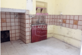 4 bedroom bank house consisting of 2 floors located in Alter do Chão, Portalegre