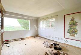 Property for sale in Benfarras/Terras Ruivas, situated on a plot of 1800m2 Property for sale in Benfarras/Terras Ruivas, situated on a plot of 1800m2