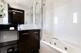 2 bedroom apartment in private condominium with swimming pool, Vilamoura 2 bedroom apartment in private condominium with swimming pool, Vilamoura