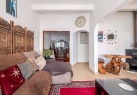 Three Bedroom Townhouse in the Heart of Burgau with Endless Potential