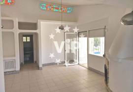 Four bedroom villa in central location in Albufeira Four bedroom villa in central location in Albufeira
