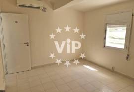 Four bedroom villa in central location in Albufeira Four bedroom villa in central location in Albufeira