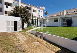 Four bedroom villa in central location in Albufeira Four bedroom villa in central location in Albufeira