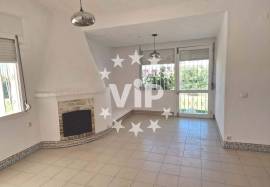 Four bedroom villa in central location in Albufeira Four bedroom villa in central location in Albufeira