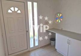 Four bedroom villa in central location in Albufeira Four bedroom villa in central location in Albufeira