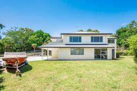 Stunning Family Home With 2 Dwellings for Sale in Wellington New Zealand
