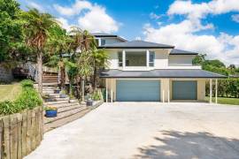 Stunning Family Home With 2 Dwellings for Sale in Wellington New Zealand