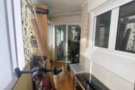 listing listing