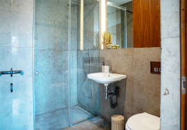 Renovated 1 Bedroom Apartment in the Center of Porto