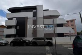 New 1 Bedroom Apartment with Terrace and Garage in Gondomar