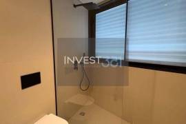New 2 Bedroom Apartment with Terrace and 2 L. Garage in Gondomar