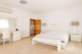 VILA SOL - Magnificent 5 Bedroom Villa with stunning GOLF VIEWS VILA SOL - Magnificent 5 Bedroom Villa with stunning GOLF VIEWS