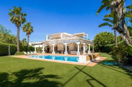 VILA SOL - Magnificent 5 Bedroom Villa with stunning GOLF VIEWS VILA SOL - Magnificent 5 Bedroom Villa with stunning GOLF VIEWS