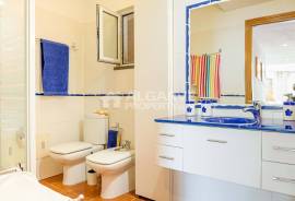 3-bedroom villa in a private condominium in Vilamoura, just 5 minutes from the Marina and the golf course. 3-bedroom villa in a private condominium in Vilamoura, just 5 minutes from the Marina and the golf course.