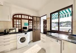 Lovely 2 Bedroom Apartment in Vilamoura | Near Marina & Golf Lovely 2 Bedroom Apartment in Vilamoura | Near Marina & Golf
