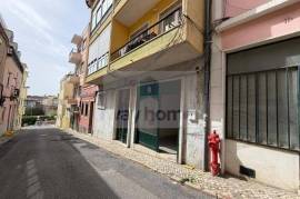 Leasehold | Shop | Paiva Couceiro Square Leasehold | Shop | Paiva Couceiro Square