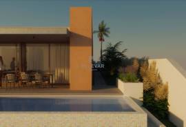 3 BEDROOM VILLA IN CALHETA 3 BEDROOM VILLA IN CALHETA