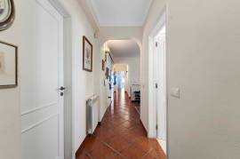 Vilamoura – 3-bedroom villa with basement and private pool