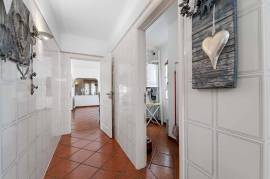 Vilamoura – 3-bedroom villa with basement and private pool