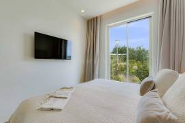 Santa Bárbara de Nexe – 3-bedroom villa with sea views