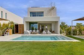 Santa Bárbara de Nexe – 3-bedroom villa with sea views