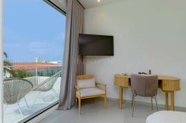 Santa Bárbara de Nexe – 3-bedroom villa with sea views