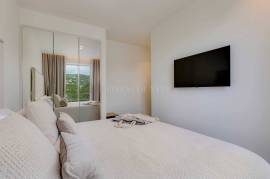 Santa Bárbara de Nexe – 3-bedroom villa with sea views