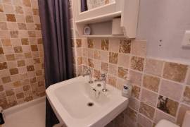 A Very Attractive Village House And Guest Cottage, Offering A Total Of 150 M2 Of Living Space, With A Courtyard And A French Terrace.
