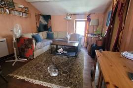 A Very Attractive Village House And Guest Cottage, Offering A Total Of 150 M2 Of Living Space, With A Courtyard And A French Terrace.