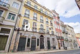 Lisbon River View T4/t3 Fully Renovated, Terrace Possible Lisbon River View T4/t3 Fully Renovated, Terrace Possible