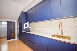 Lisbon River View T4/t3 Fully Renovated, Terrace Possible Lisbon River View T4/t3 Fully Renovated, Terrace Possible