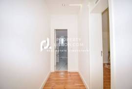 Lisbon River View T4/t3 Fully Renovated, Terrace Possible Lisbon River View T4/t3 Fully Renovated, Terrace Possible