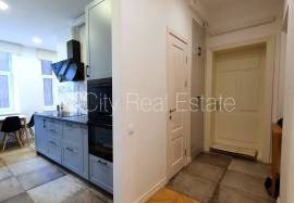 Apartment for rent in Riga, 132.00m2