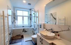 Apartment for rent in Riga, 132.00m2