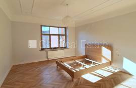 Apartment for rent in Riga, 132.00m2